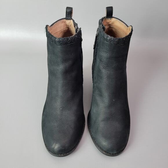 Caslon Womens Black Leather Zip High Wedge Heel Ankle Boots 9.5 M Waterproof - Picture 6 of 13